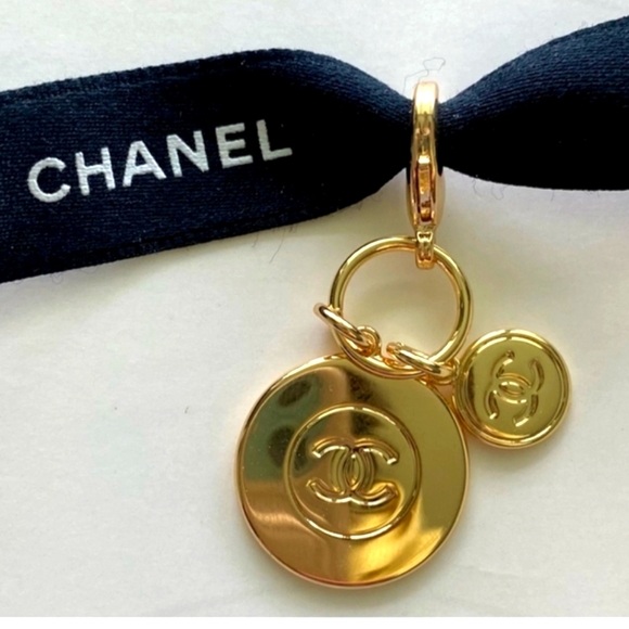 CHANEL Accessories - Authentic Chanel gold charm
